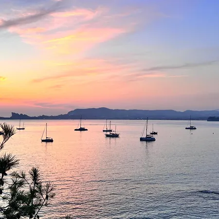 Lou Paradou Classe 3 Etoiles A 3mn A Pieds Parking Bylaconciergerie13 La Ciotat