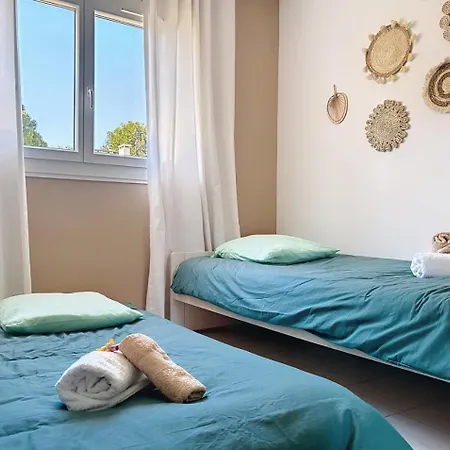 Lou Paradou Classe 3 Etoiles A 3mn A Pieds Parking Bylaconciergerie13 Apartment *